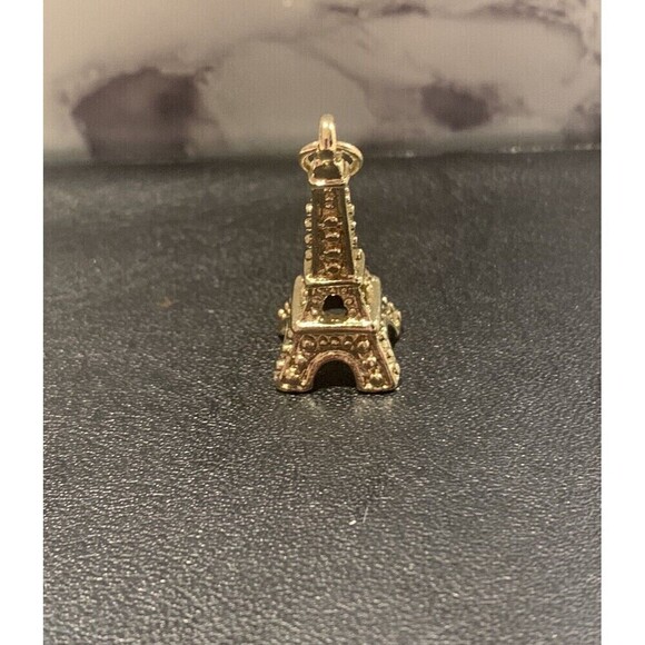 Eiffel Tower Gold Tone Charm For Charm Bracelet Or Necklace (J54) - Picture 2 of 5